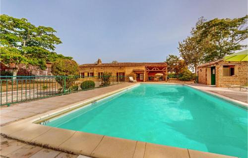 Saint-Pierre-d'Eyraud House | Stunning Home In St Pierre D'eyraud