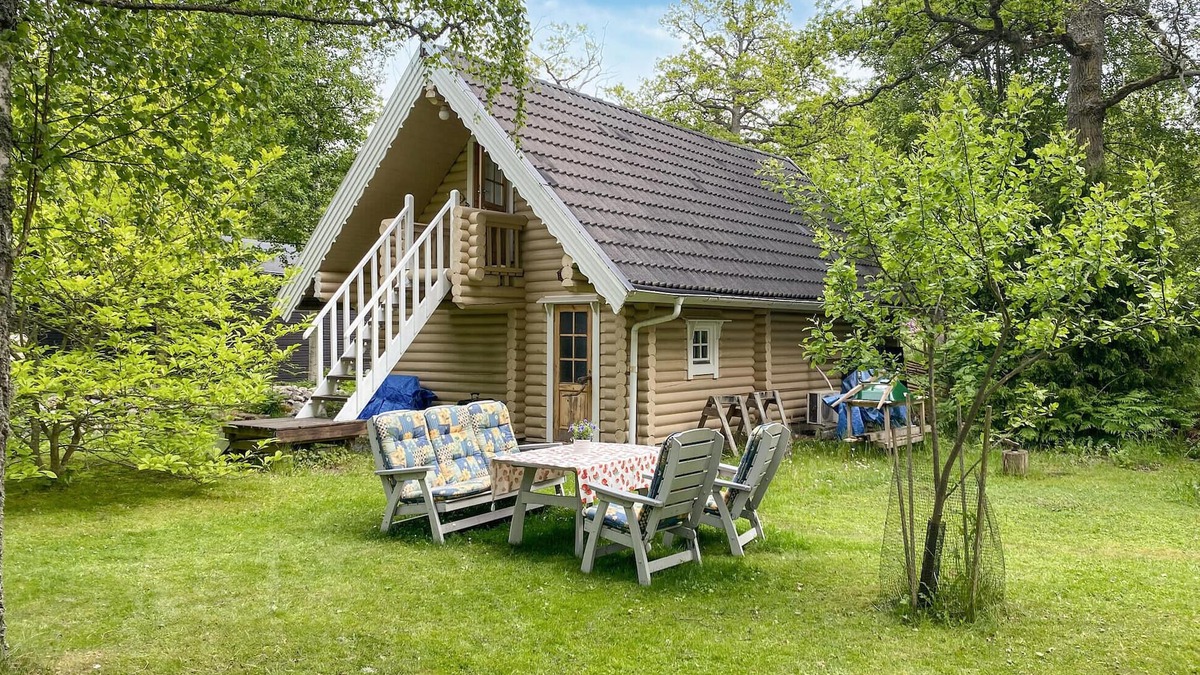Vastervik House | Stunning home in Västervik with sauna