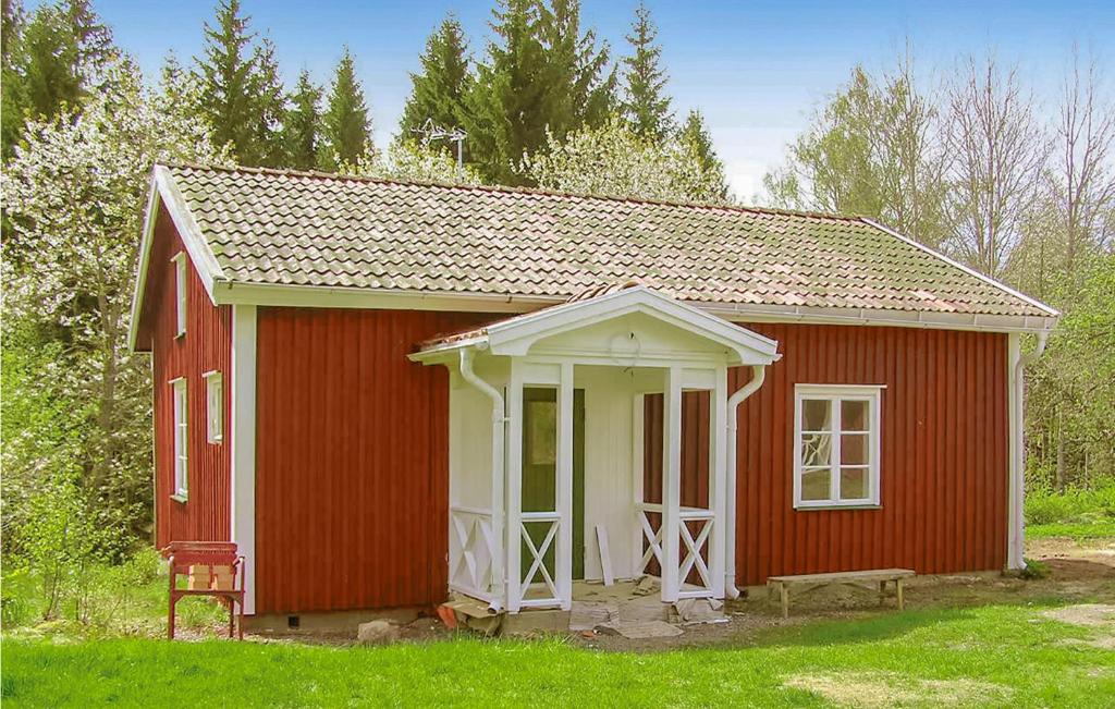Vimmerby Municipality House | Stunning Home In Vimmerby With Wifi