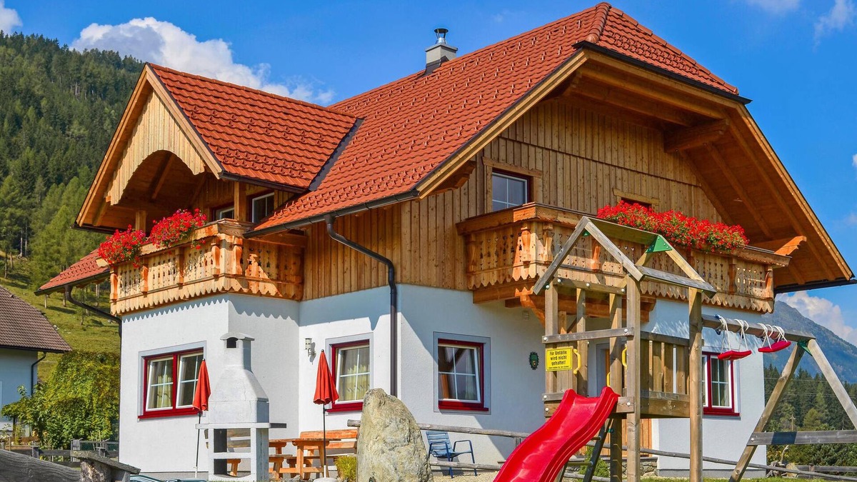 Weisspriach House | Stunning home in Weisspriach with sauna