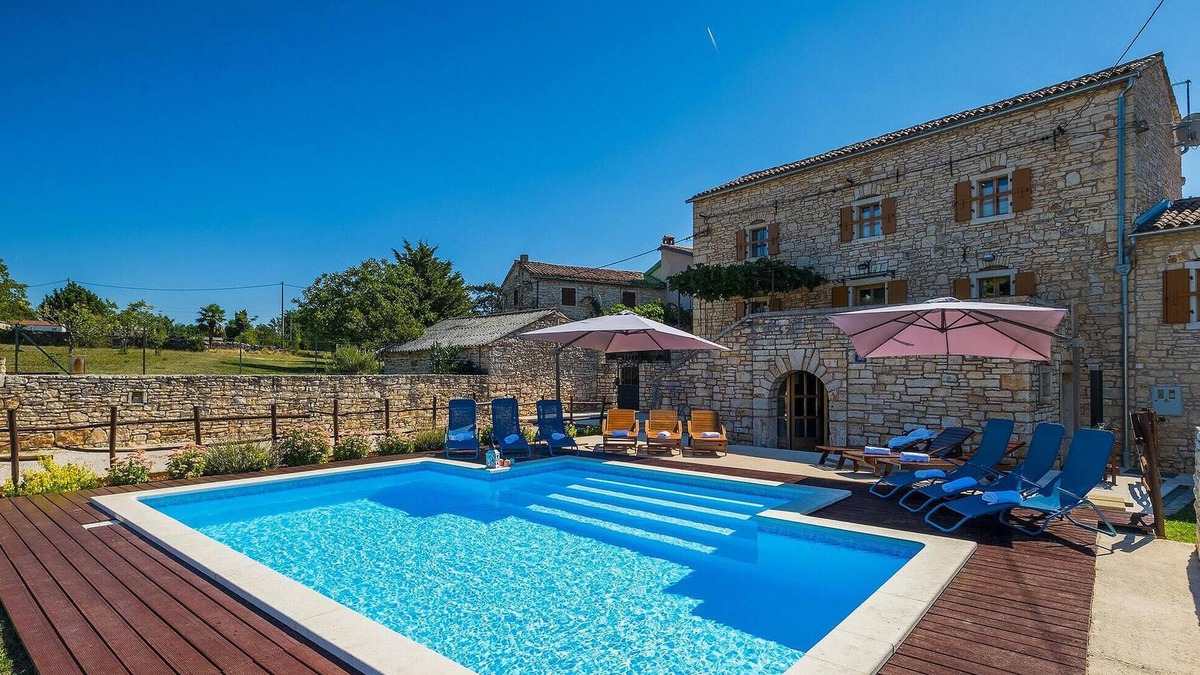 Prkacini House | Stunning home in Zminj