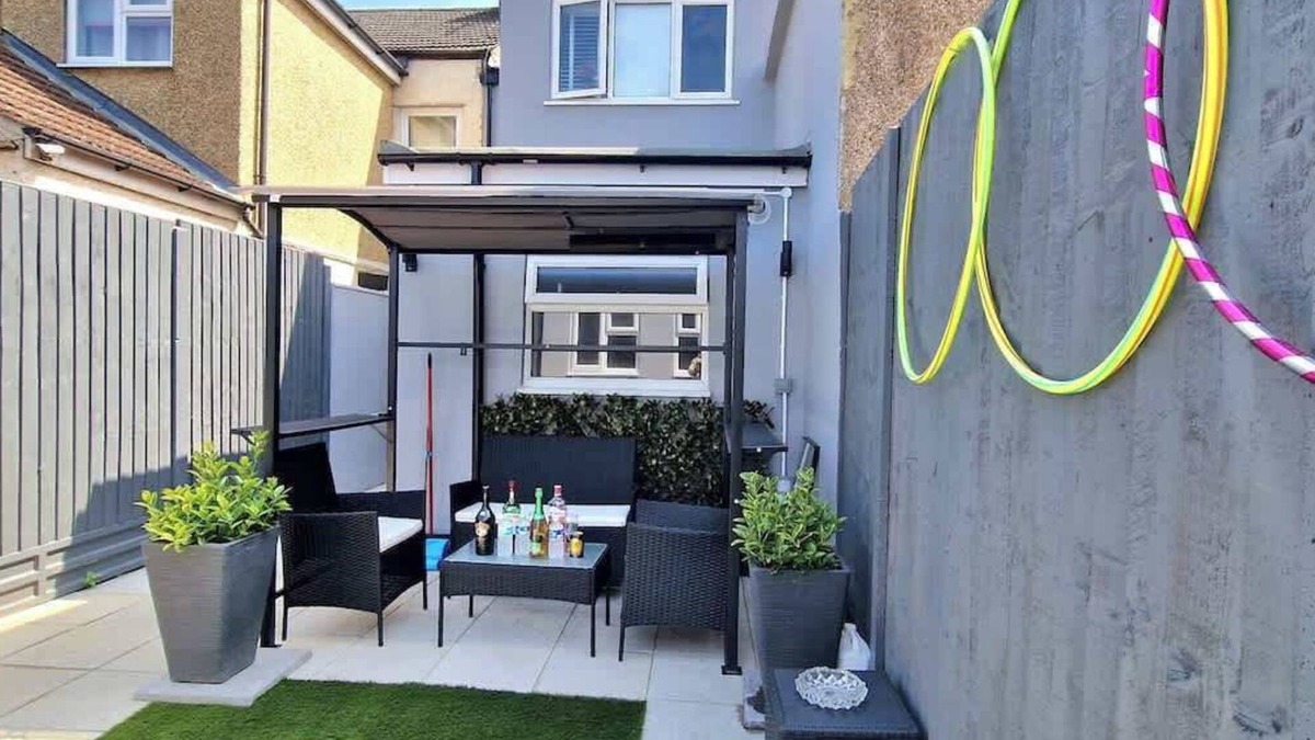 West Thurrock House | Stunning home near CentralLondon, Ideal for Groups
