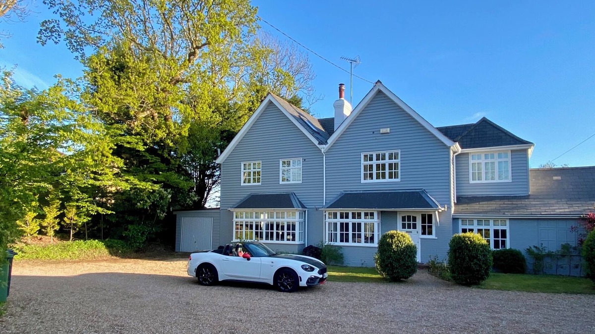 Broad Oak House | Stunning Home, owned by interior photographer sleeps 8