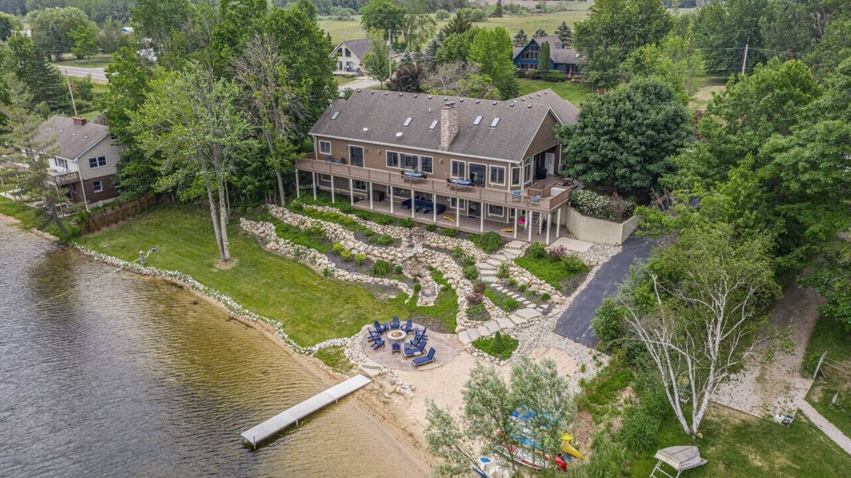 Kaleva House | Stunning Lake House 200' of Lakefront with Kayaks Game Room