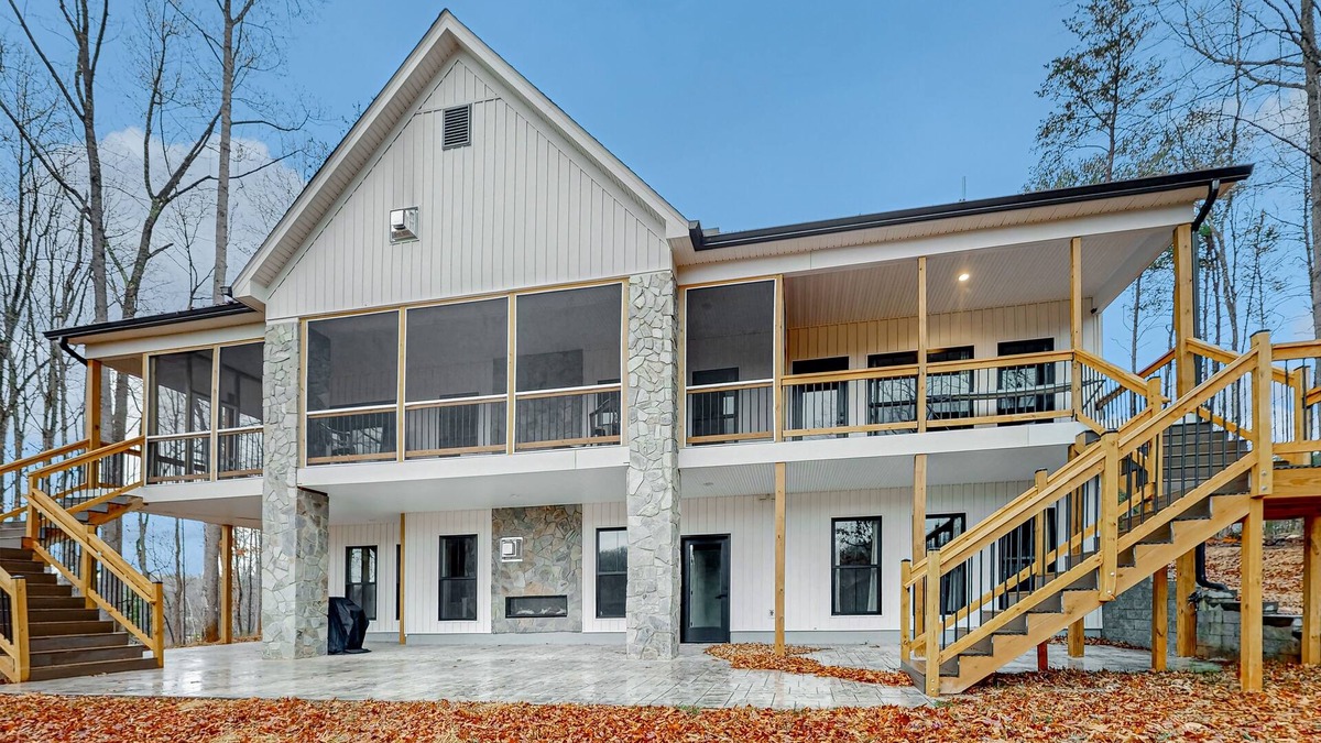 Wirtz House | Stunning lakefront oasis with a kayak, large deck, games, & tranquil views