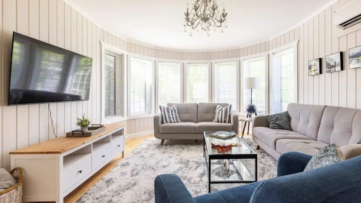 Cape Breton Island Cottage | Stunning Lakeside Retreat with Sunroom, Wifi, Private beach and endless Sunsets!