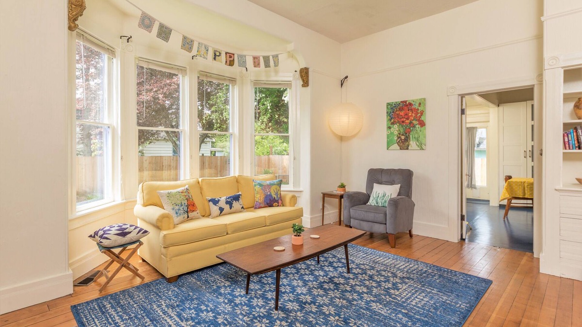 Port Townsend Apartment | Stunning Large Apartment in the Heart of Port Townsend!