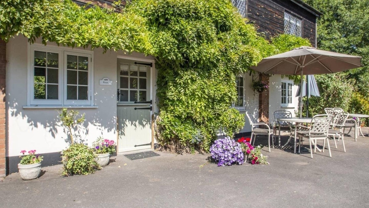 Allerford Apartment | Stunning location in a National trust Village.