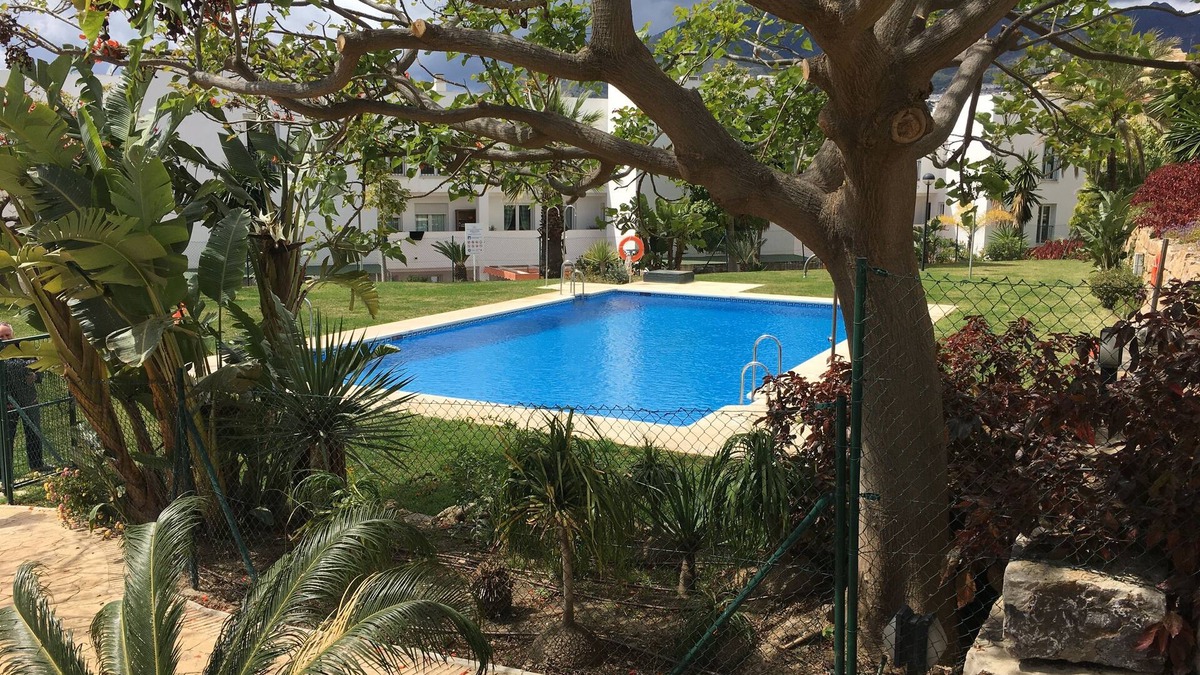 Torrequebrada Apartment | Stunning Luxury Apartment with Sea, Golf & Mountain Views! A hidden gem!