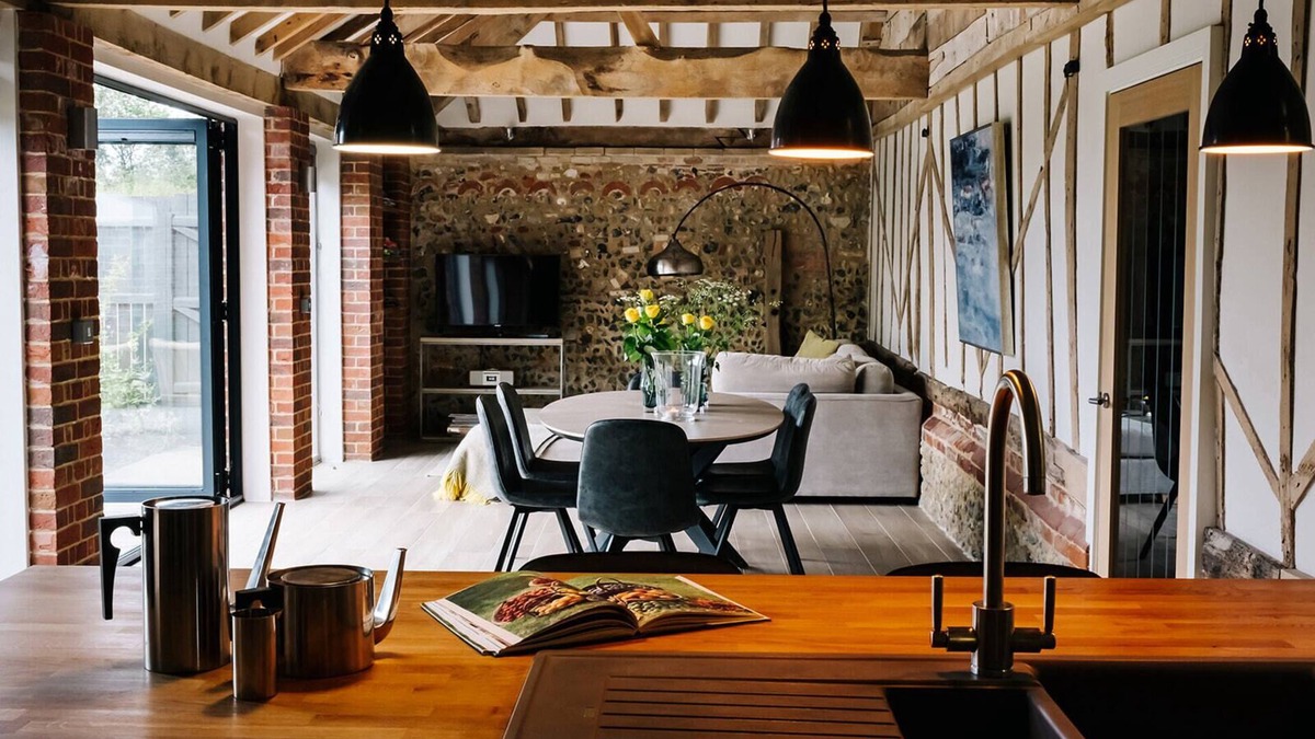 Eye House | Stunning luxury barn in rural Suffolk - sleeps 2-6