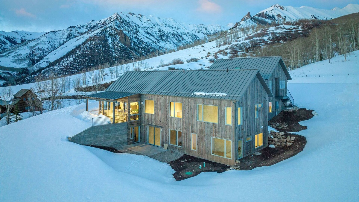 Telluride House | Stunning mountain retreat with incredible views.