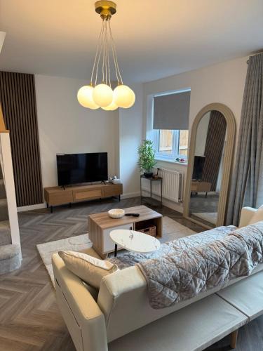 Corby House | Stunning New 3 Bedroom Executive Property in Corby