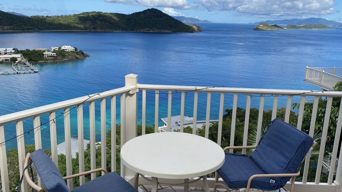 Frydendal Villa | Stunning Ocean Views! Walk To Beaches/Beach Bars/Restaurants