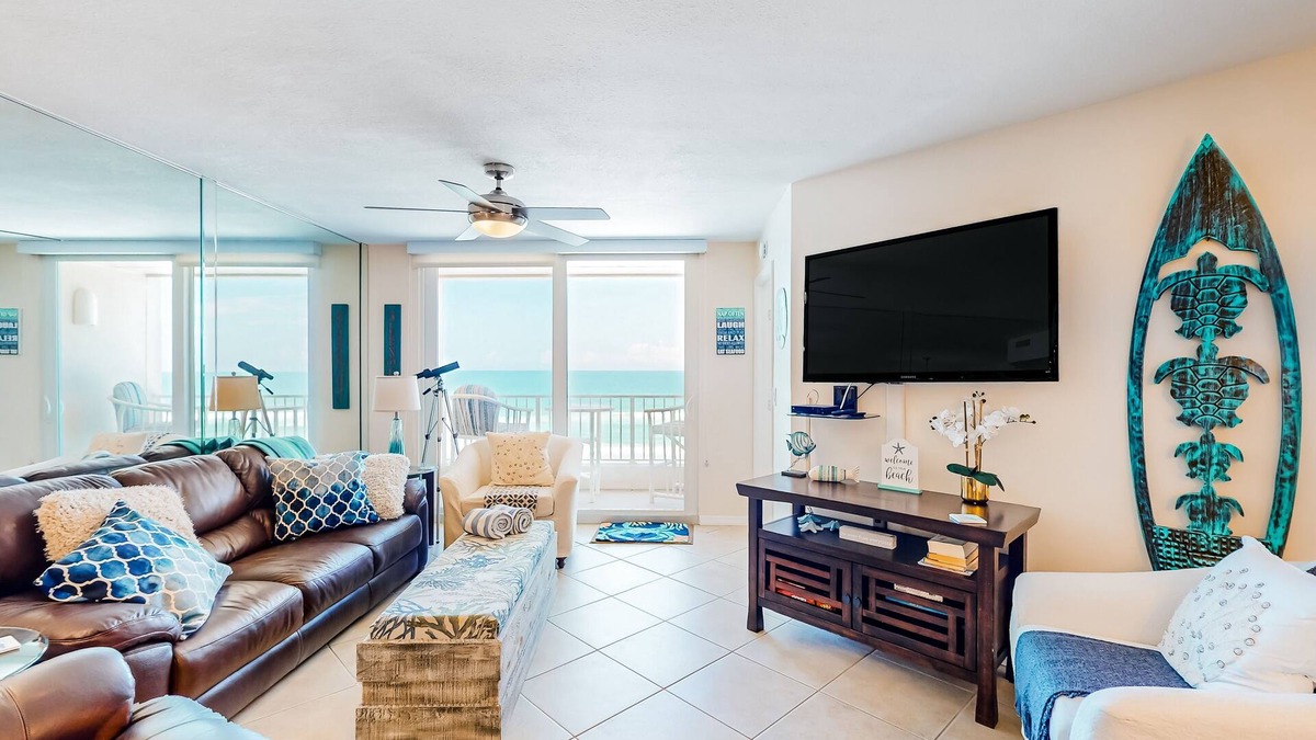 Ponce Inlet Condo | Stunning oceanfront condo with pool, balcony, AC, W/D, & exquisite water views