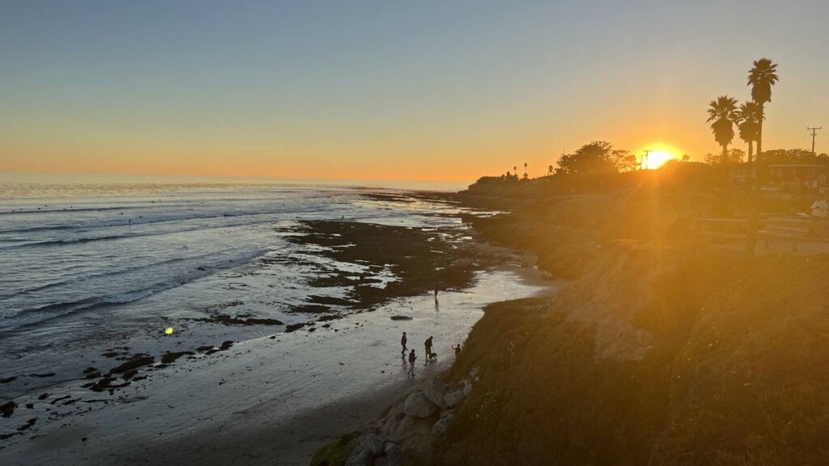 Opal Cliffs House | Stunning Oceanfront Townhouse Sleeps 8+