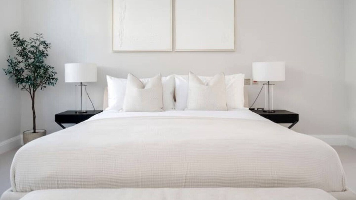 Fitzrovia House | Stunning Oxford Street Townhouse with Terrace Garden
