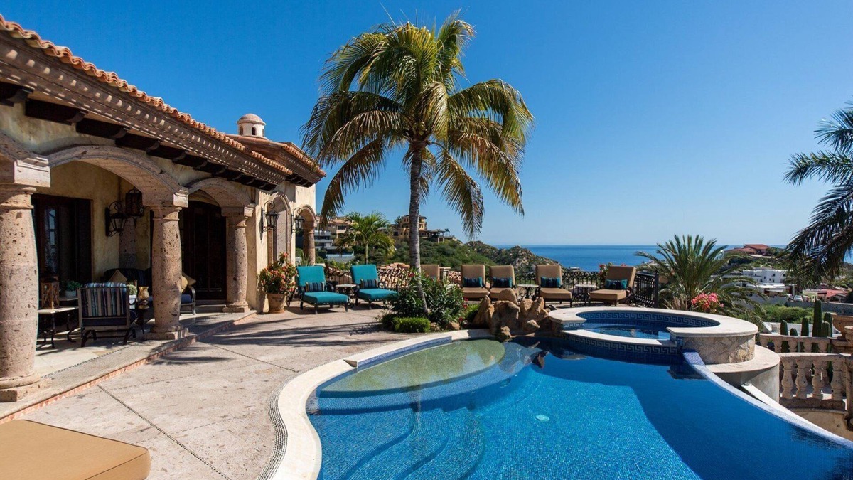 Centro Villa | Stunning Pedregal Villa Maria, Chef & Butler Available!