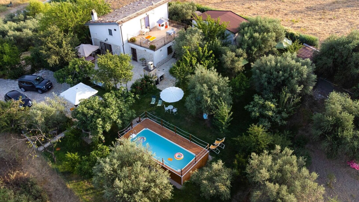 Guardialfiera Villa | Stunning private villa with private pool, WIFI, A/C, TV, terrace, panoramic view and parking