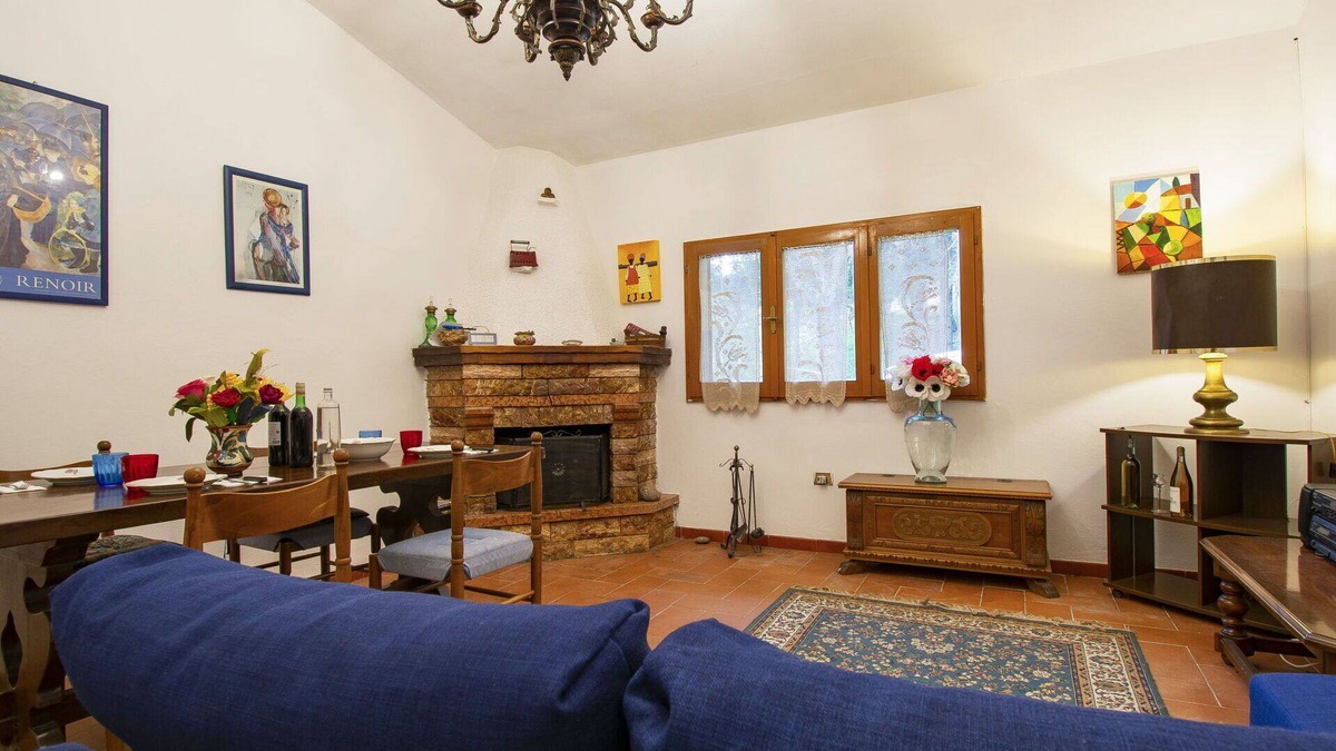 San Romano in Garfagnana House | Stunning private villa for 5 guests with WIFI, TV, patio, pets allowed and parking