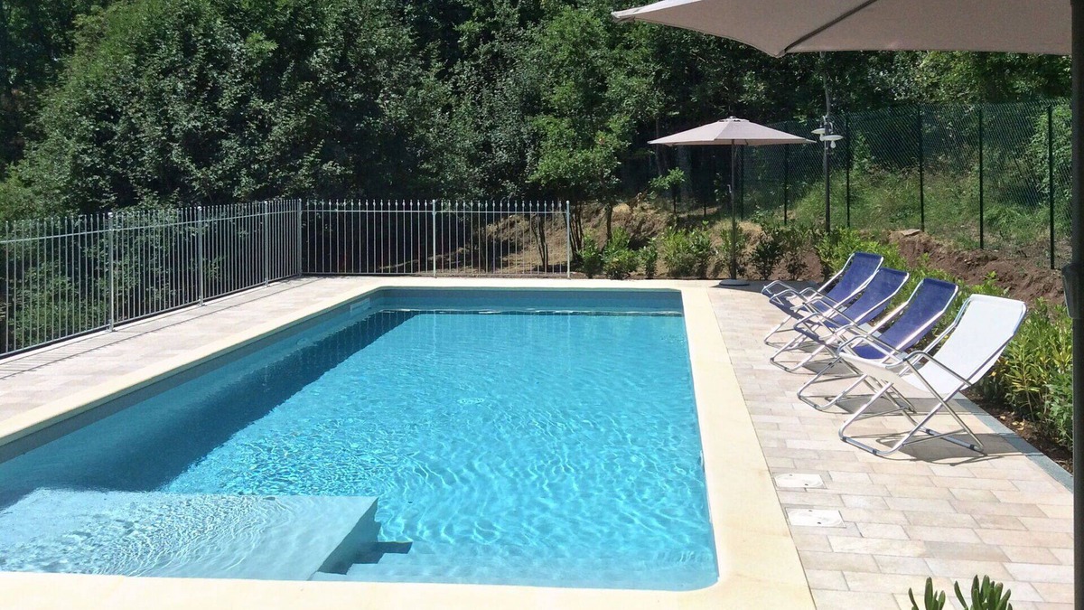 Molazzana House | Stunning private villa for 12 guests with private pool, WIFI, TV, patio, pets allowed and parking