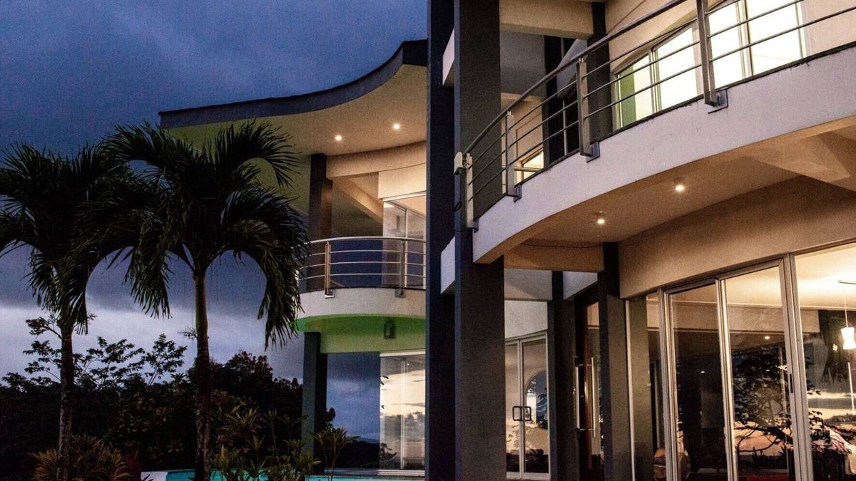 Parrita House | Stunning Private Villa Near Quepos