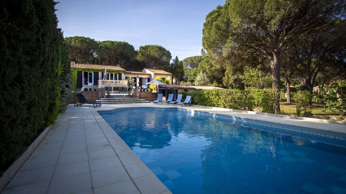Vidauban Villa | Stunning property in the heart of Provence. Big pool area. Fully ventilated