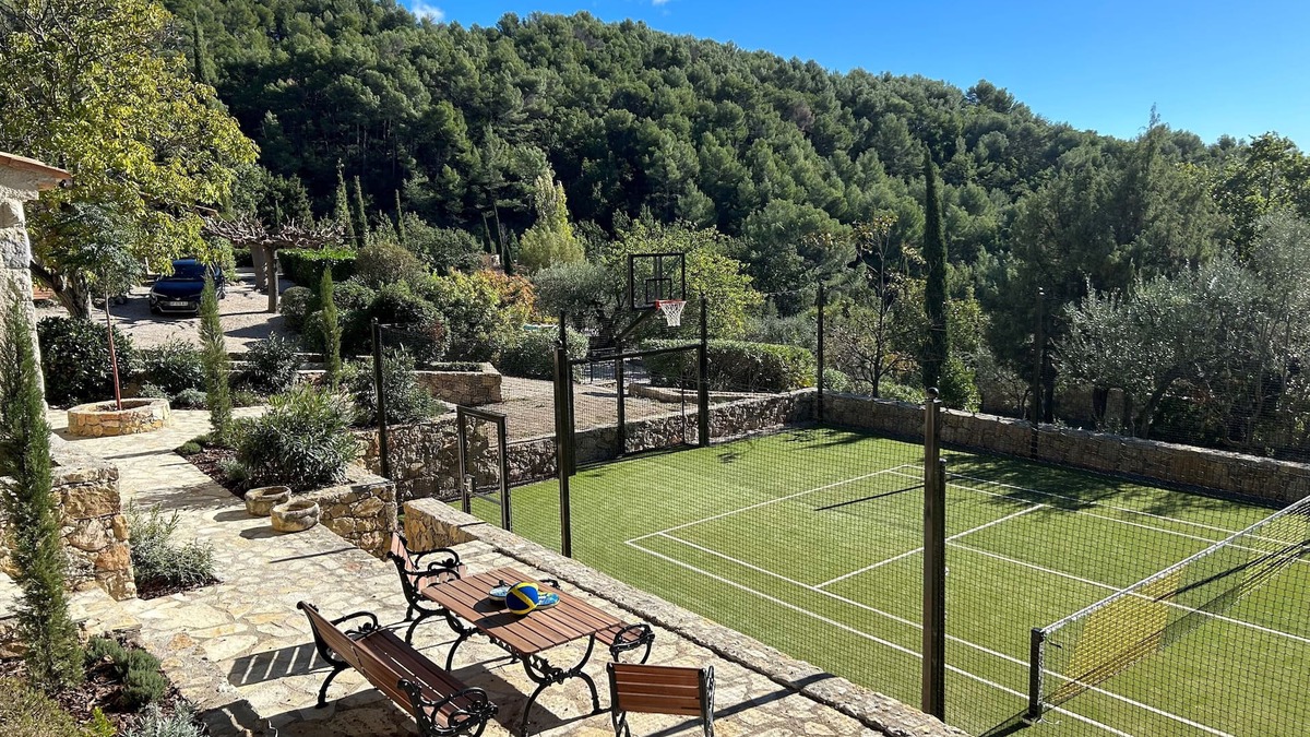 Seillans House | Stunning Provencal Stone House with incredible views, pool and multi-court