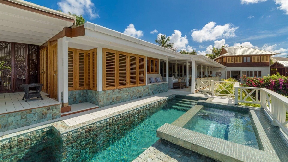 Bagatelle Terrace House | Stunning Retreat with Pool and Sunset Views - Northlight