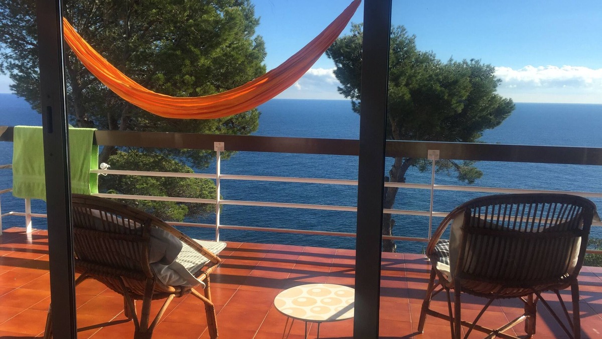 Salionc Apartment | Stunning sea view with sound of sea/Stunning sea view with sound of sea