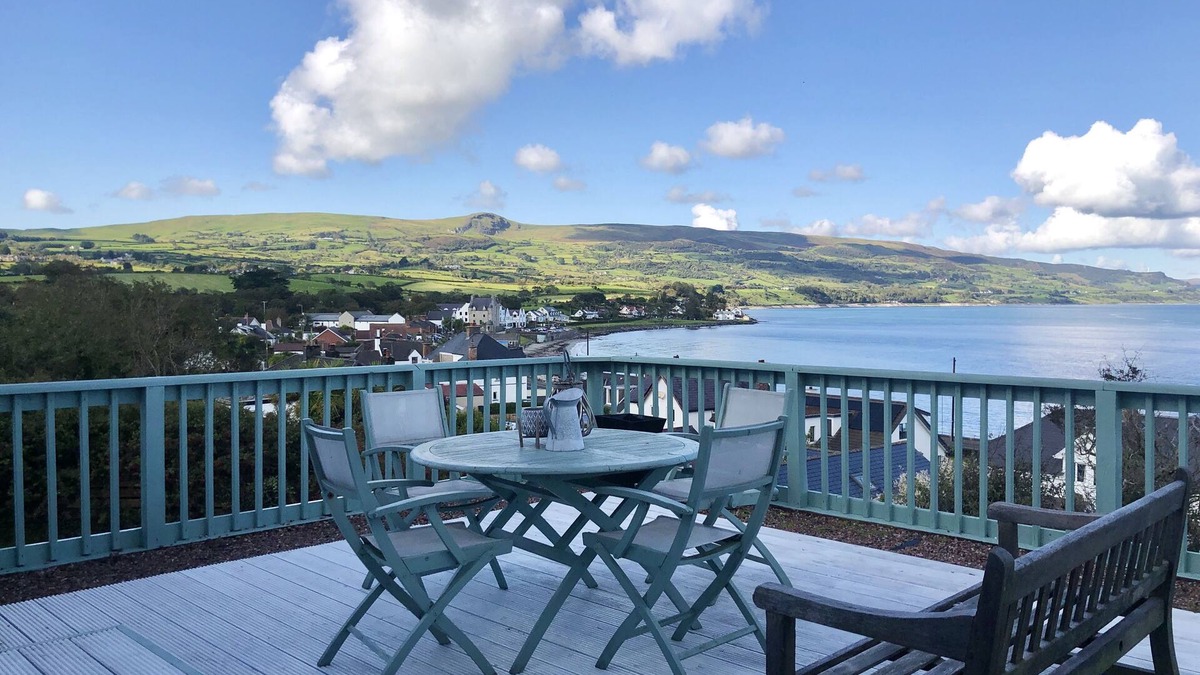 Ballygally Cottage | Stunning Seaview cottage, with 3 bedrooms