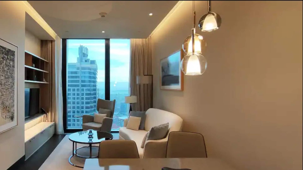 Atasehir Apartment | Stunning Seaview Flat on Emaar