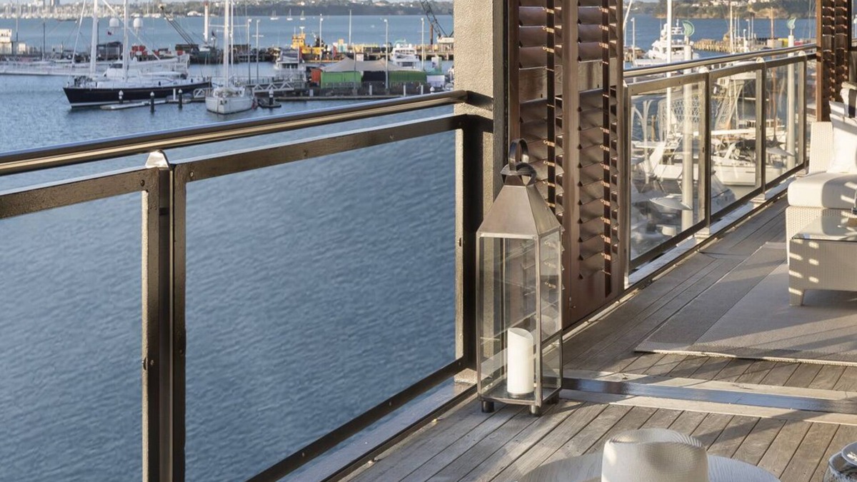 Auckland Central Business District Apartment | Stunning & Secluded Luxury Waterfront Apartment, unlimited Wifi & Parking