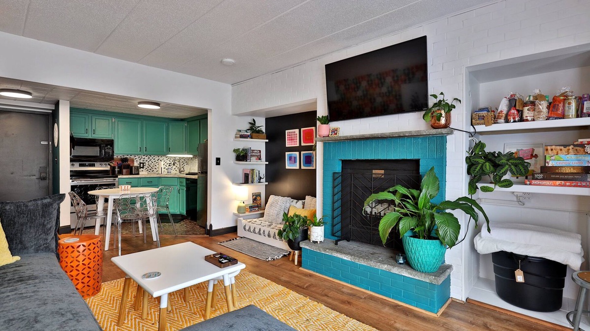 Killington Condo | Stunning Slopeside Condo at Mountain Green: 1BR/1BA
