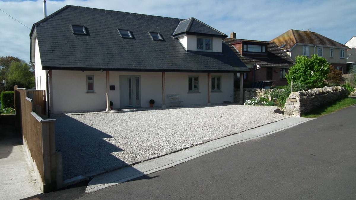Langton Matravers House | Stunning & Spacious Purbeck Home in a Village Setting Close To The Sea