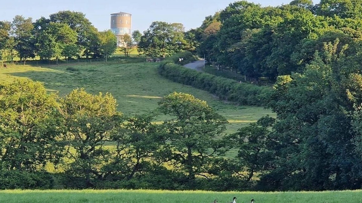 Grange Moor Apartment | Stunning spacious Water Tower conversion