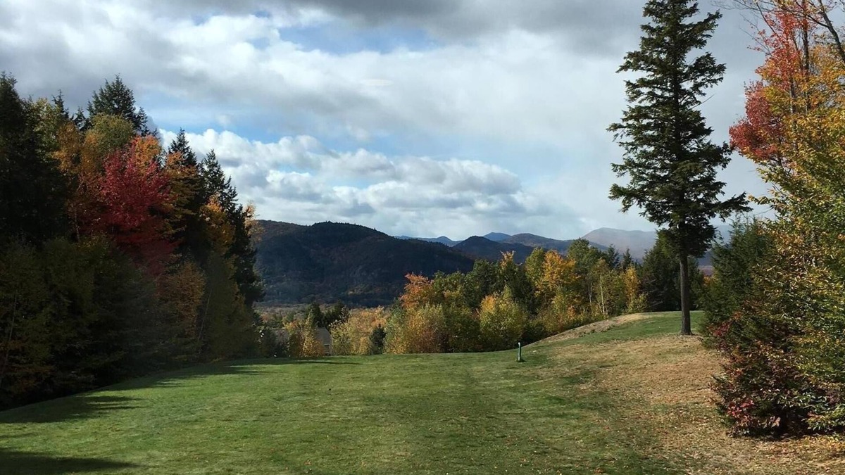 Intervale Condo | Stunning Summer Vacation with Air Conditioning Mountainside near North Conway