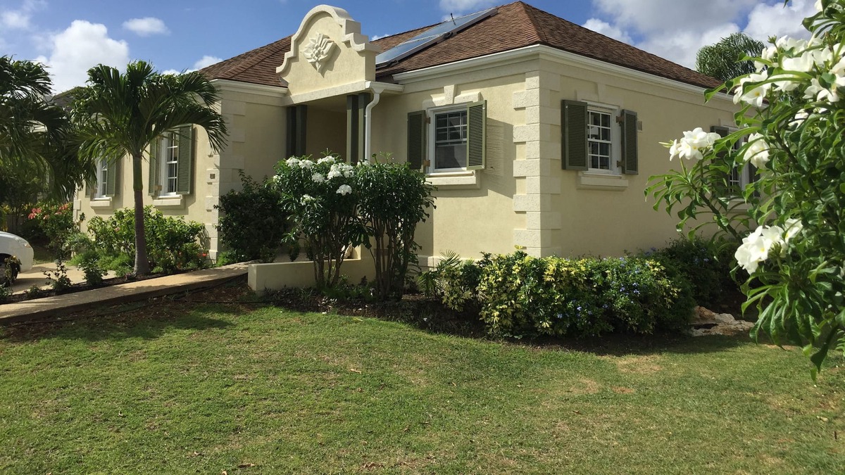 Vuemont House | Stunning Three bedroom Villa in Resort # 111