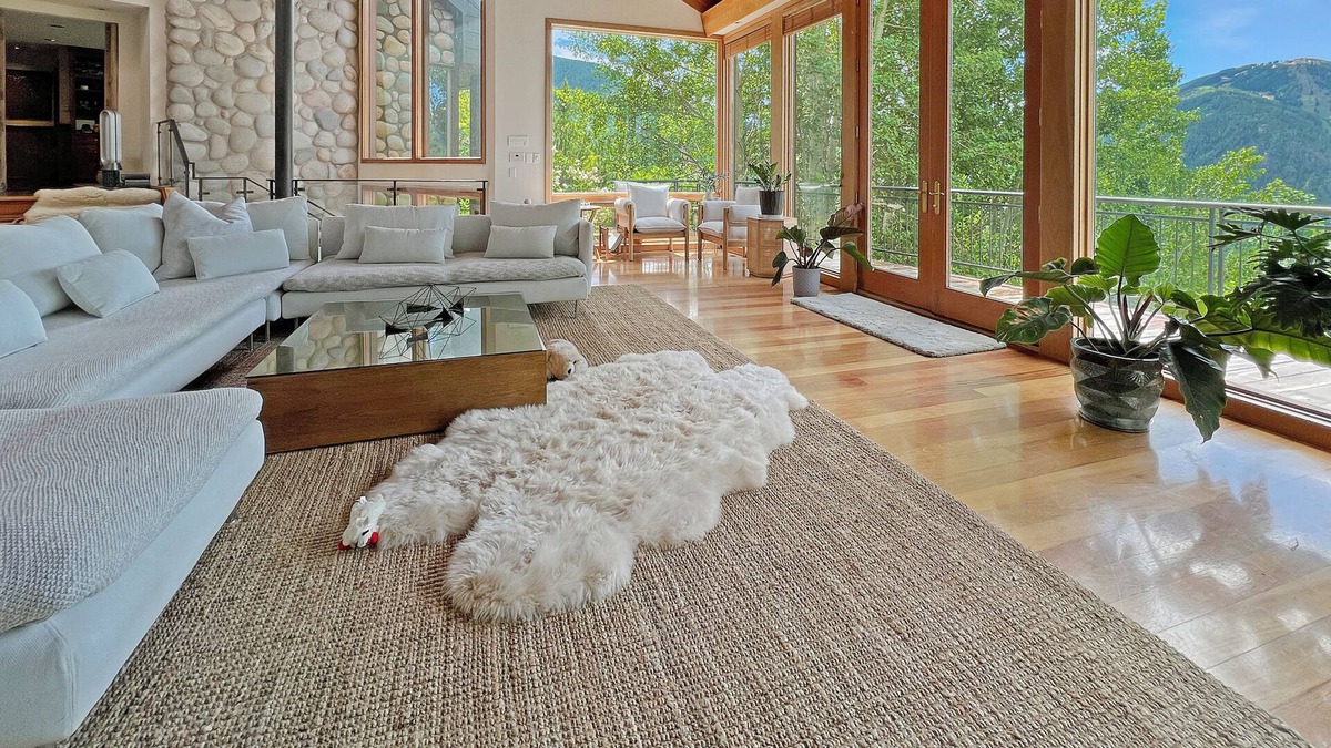 Red Mountain House | Stunning Top of the World Views on Red Mountain