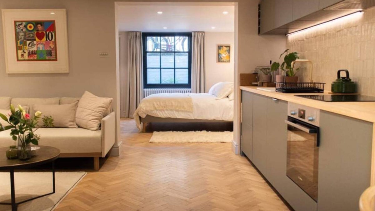 Cambridge City Centre Apartment | Stunning townhouse apartment in central Cambridge