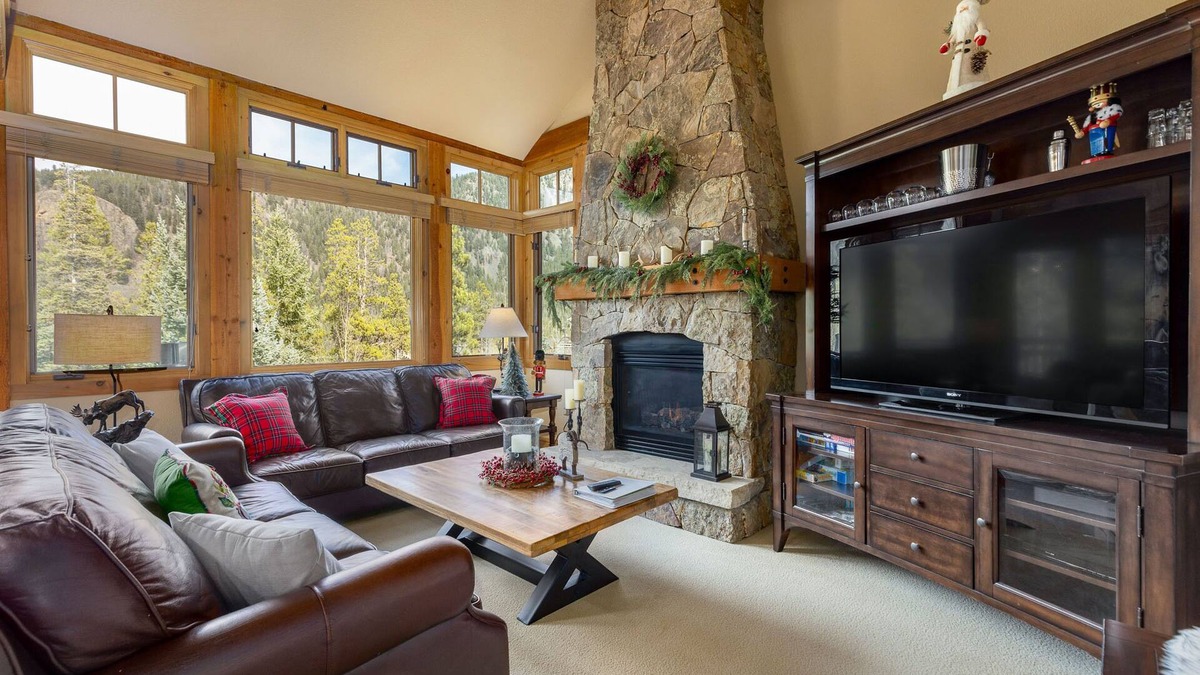 Keystone House | Stunning Townhome with Great Views