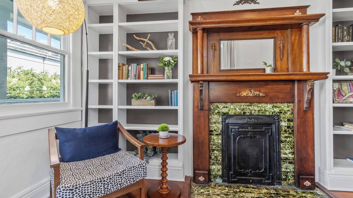 West Riverside House | Stunning Uptown Gem just steps to Magazine St.