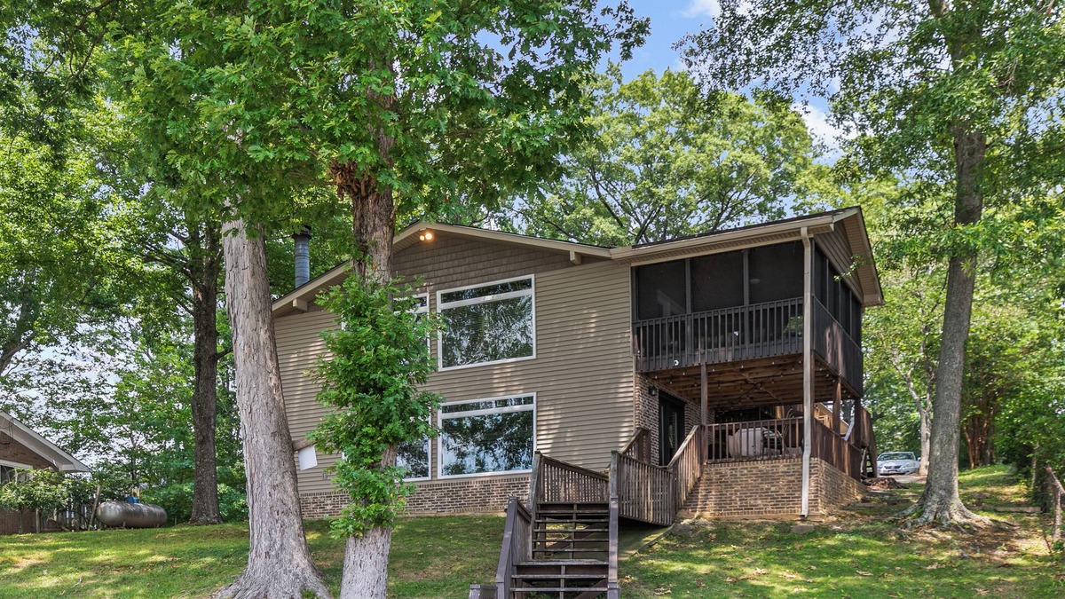 Cropwell House | 💎Stunning Versatile Lakehouse in Cropwell🌊