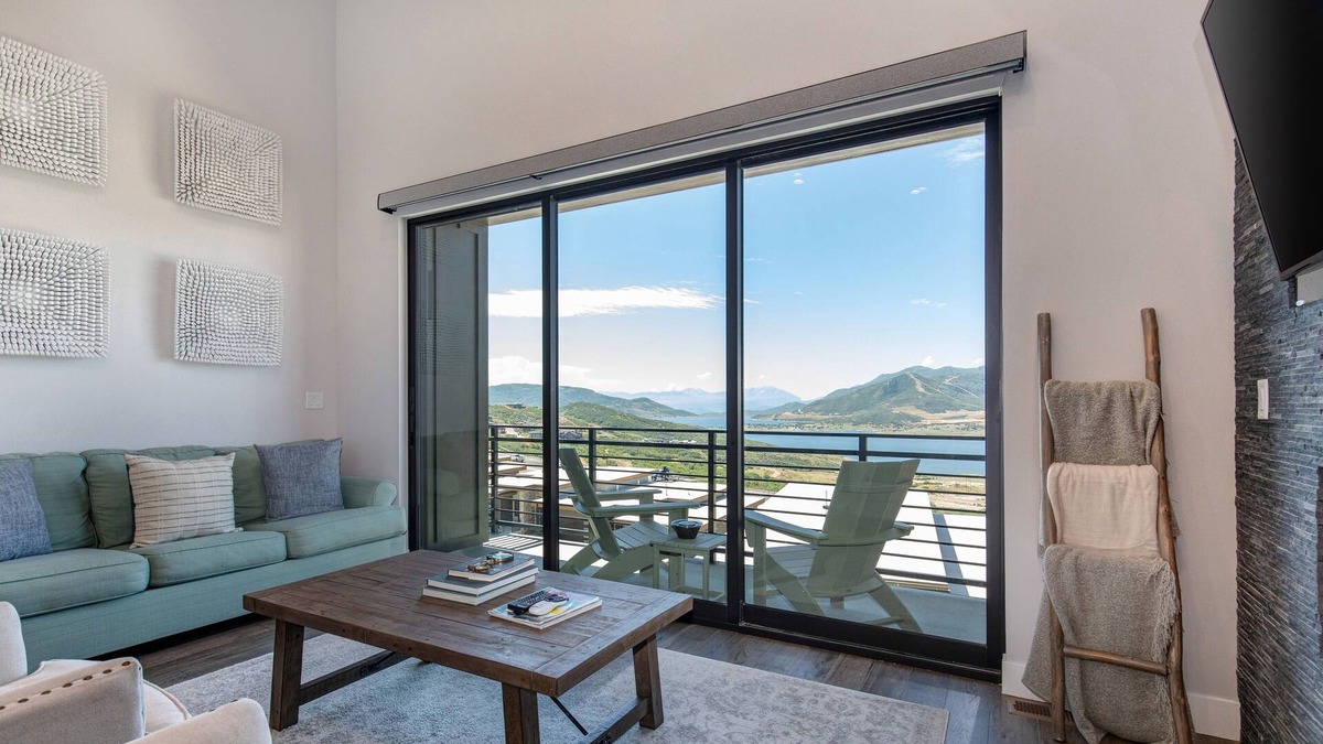 Hideout House | Stunning View, Family Fun and Steps from Deer Valleys New East Village