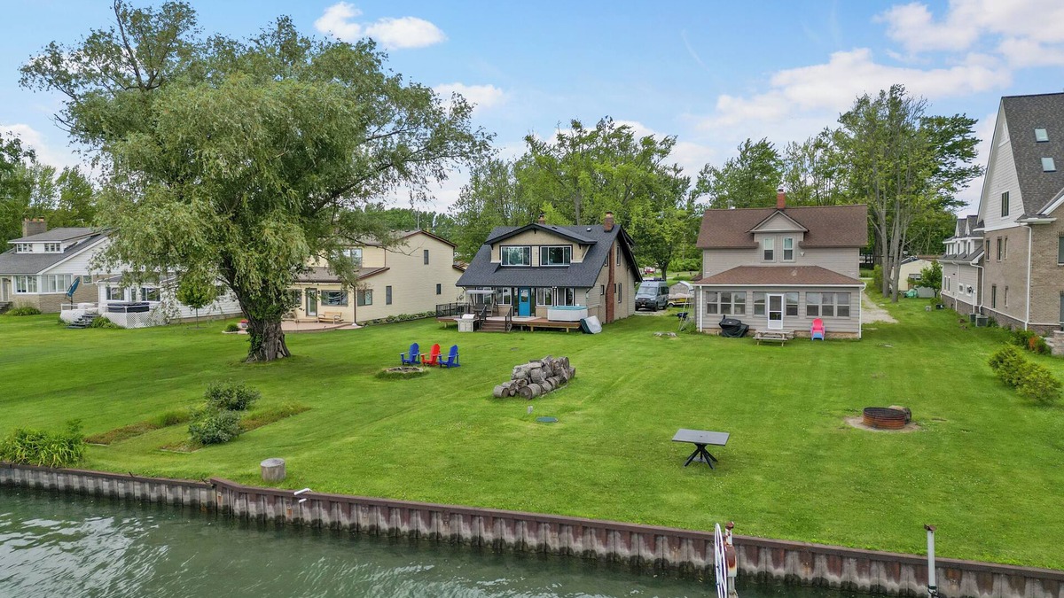 Pearl Beach House | Stunning views at St Clair Blues, Hot Tub, Kayak
