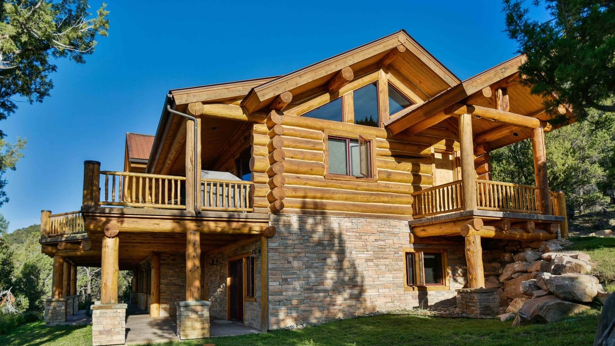 Pleasant Valley House | STUNNING views from luxury log home on 44 acres! Two masters! Over 4000 sq feet.