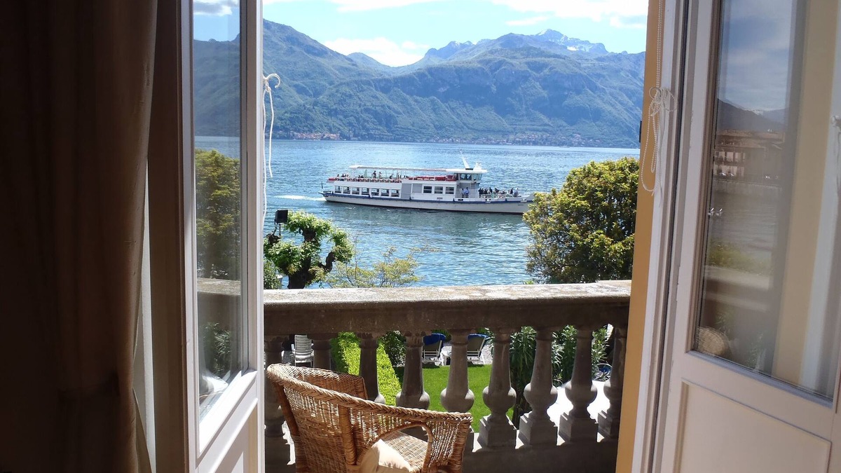 Menaggio Apartment | Stunning Views, Perfect Location, Walk To All Facilities