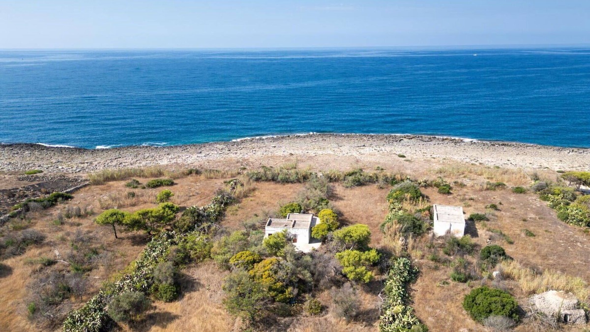 Torre Squillace Villa | Stunning villa for 4 people with WIFI, TV and parking