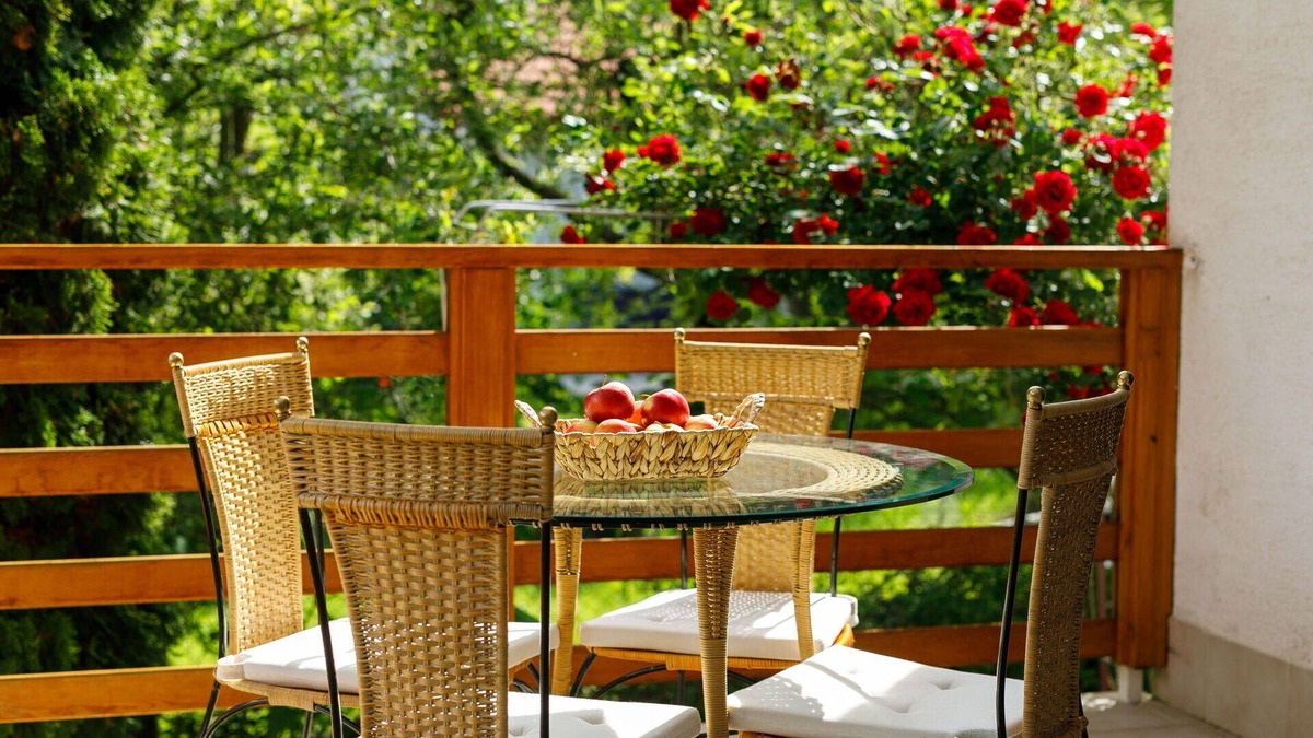 Balatonkenese House | Stunning villa for 5 guests with A/C, WIFI, TV, terrace and parking