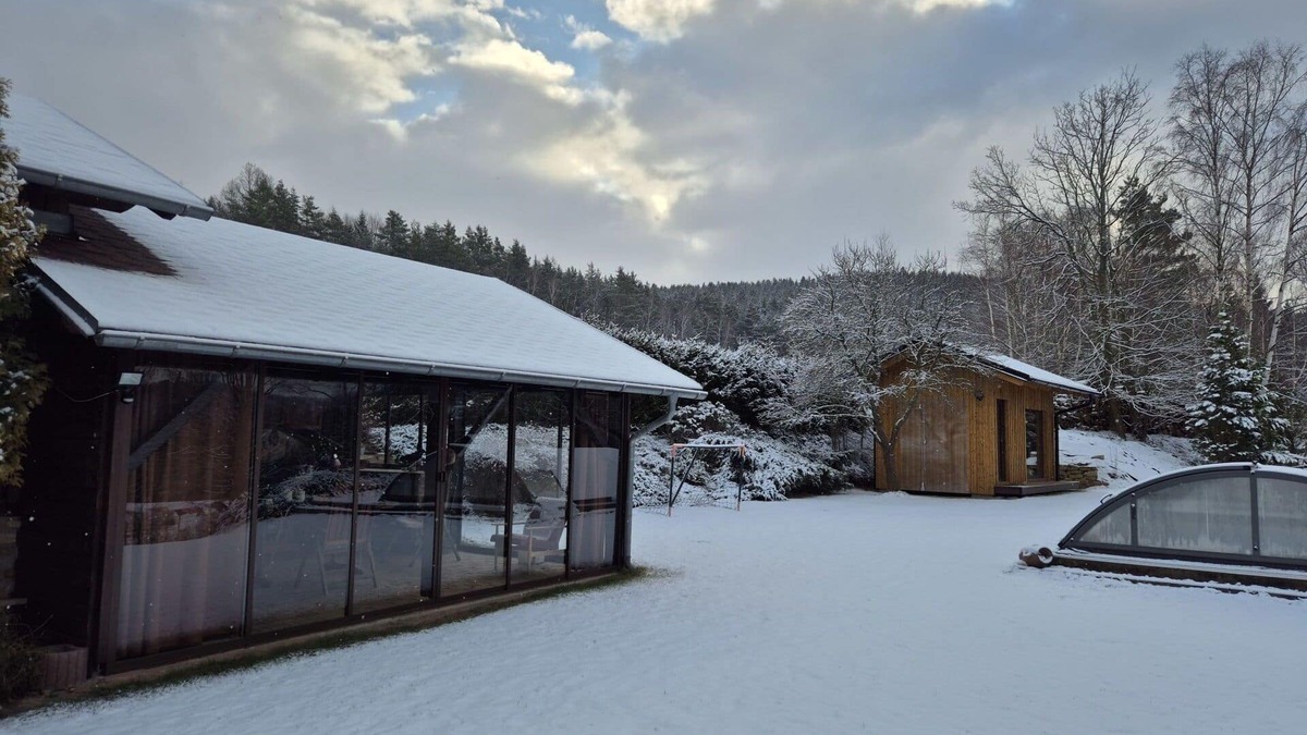 Nebahovy House | Stunning villa for 8 people with WIFI, hot tub, TV, terrace and panoramic view