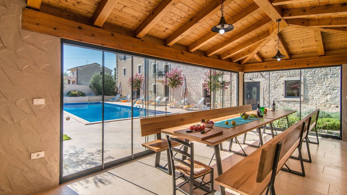 Kringa Villa | Stunning Villa in Kringa with Swimming Pool